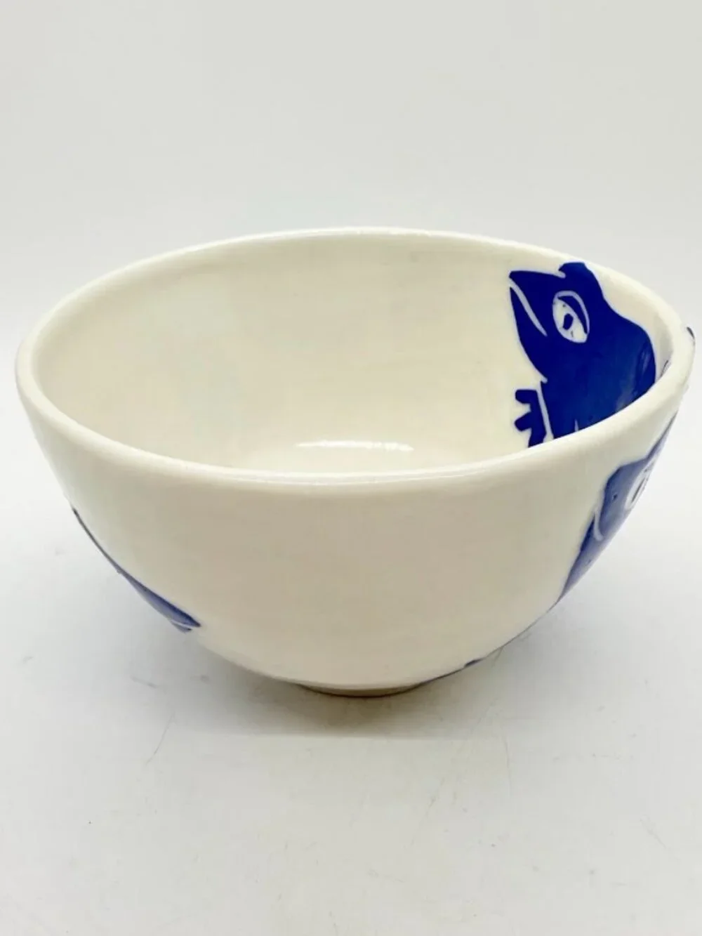 Karis Swink Barry Art Pottery Signed Blue Frog Soup Cereal Bowl Sgraffito Style